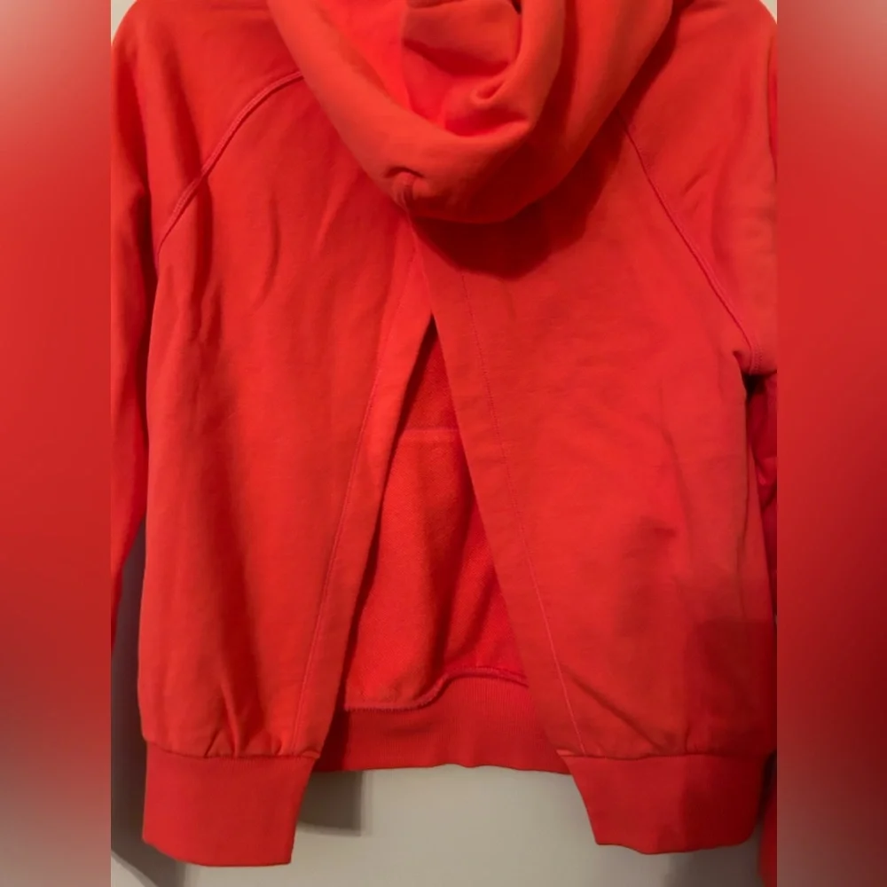 Athleta Moonrise Hoodie Sweatshirt Size XS Coral NWT - Picture 5 of 9